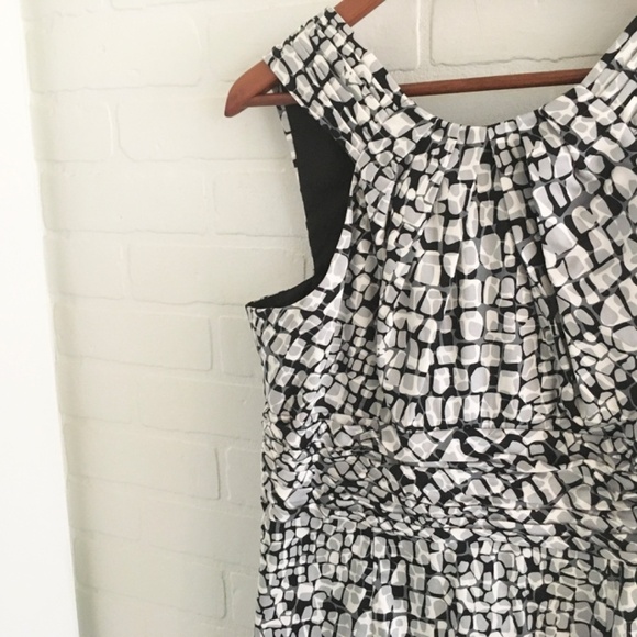 Anthropologie X Adrianna Papell Mini Dress Animal print Babydoll Mobwife 14 - Picture 5 of 12